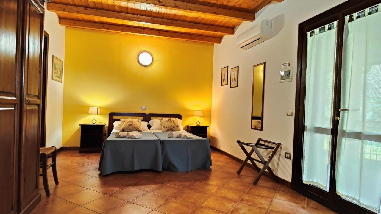 Agriturismo Le Chiuse Carlentini Buitenkant foto